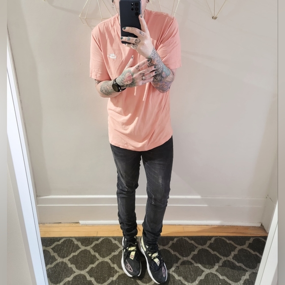 Meet your Posher, Tyan - Picture 3 of 5